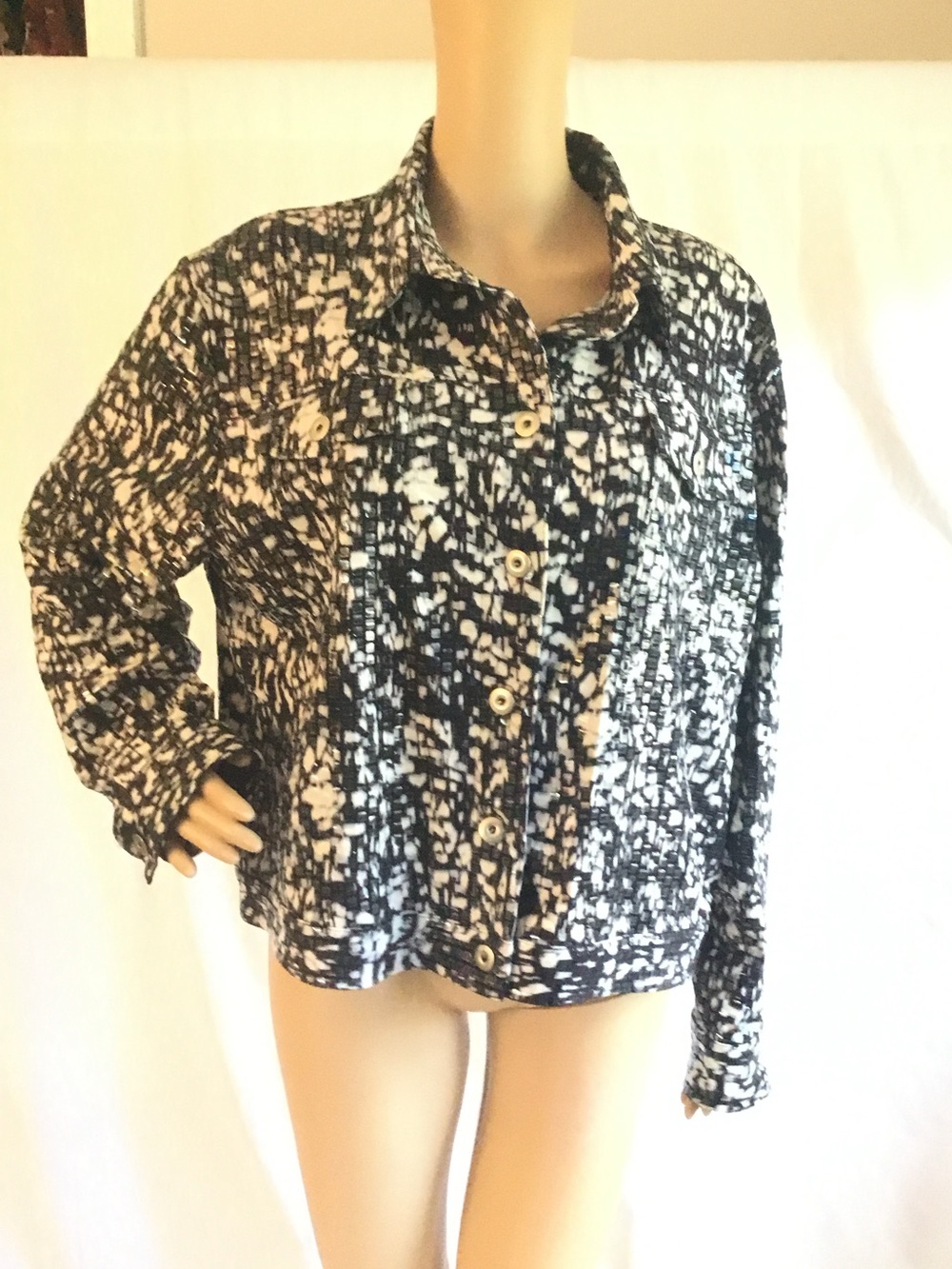 Notations Black & White Patterned Button-Front Shirt Jacket NWOT